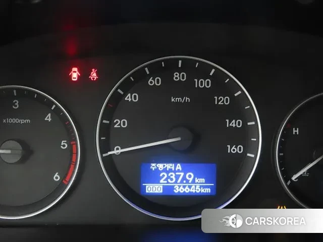 Hyundai The New Grand Starex id 3546412 из Кореи 19