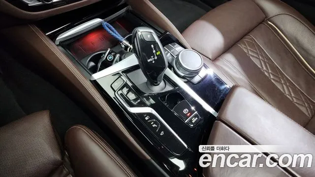 BMW 5 Series (G30) id 2838497 из Кореи 19