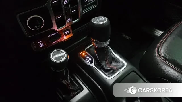 Jeep Wrangler (JL) id 3789337 из Кореи 19