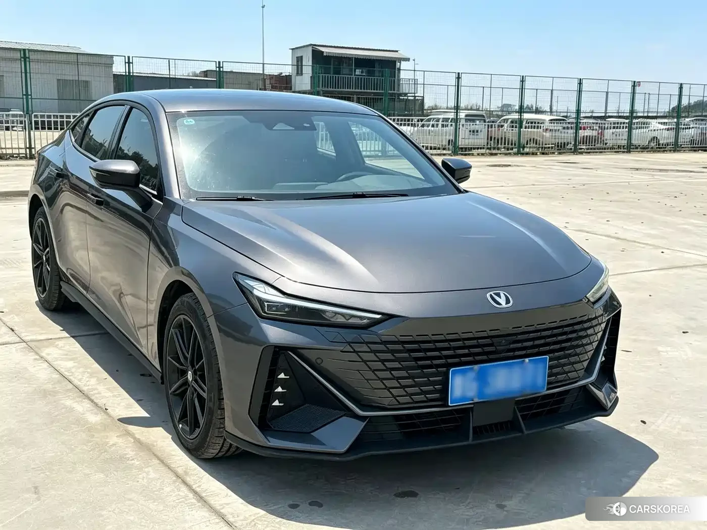 Chang'an Changan UNI-V id 4576463 из Китая 9