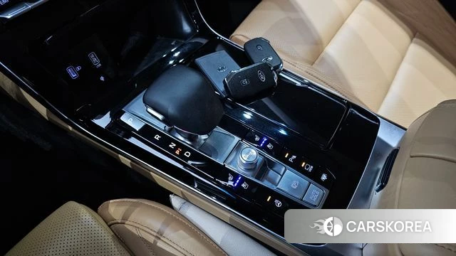 Kia K7 Premier Hybrid id 4196732 из Кореи 29