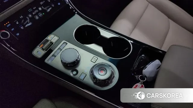 Genesis GV70 id 3638875 из Кореи 19