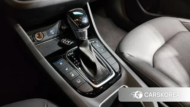 Hyundai The New Ionic Hybrid id 3391075 из Кореи 19