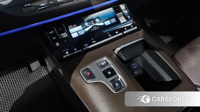 Hyundai The New Grandeur IG Hybrid id 3318457 из Кореи 19