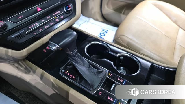 Kia The New Carnival id 4873518 из Кореи 32