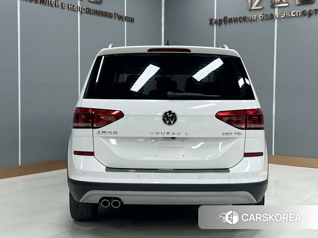 Volkswagen Touran L id 4278713 из Китая 27