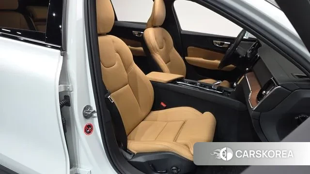 Volvo V60 Cross-Country 2nd Generation id 3388301 из Кореи 19