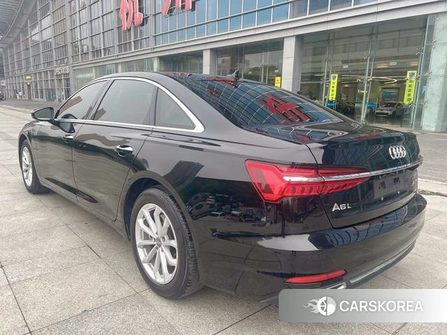 Audi A6L id 4359028 из Китая 11