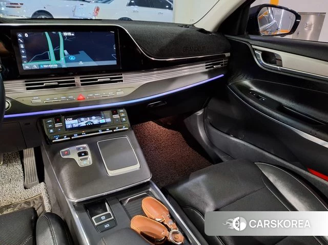 Hyundai The New Grandeur IG Hybrid id 4604543 из Кореи 19