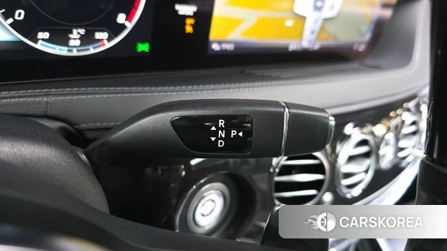 Mercedes-Benz S-Class W222 id 4350700 из Кореи 19