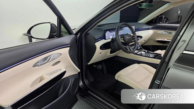 Genesis GV70 id 3837931 из Кореи 19