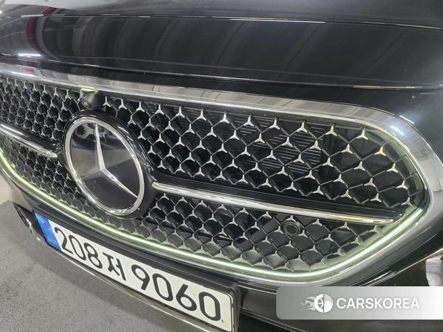 Mercedes-Benz E-Class W214 id 4366221 из Кореи 19
