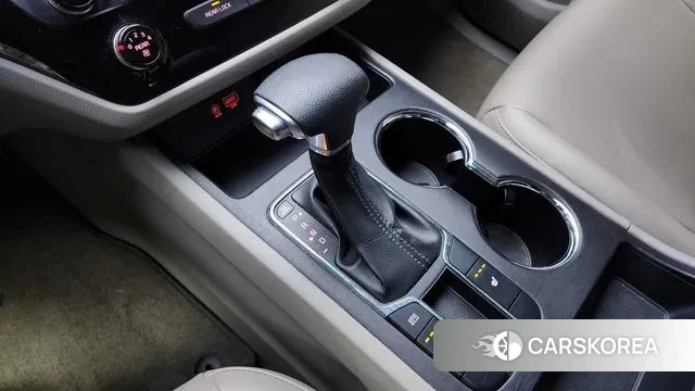 Kia The New Carnival id 3531195 из Кореи 19