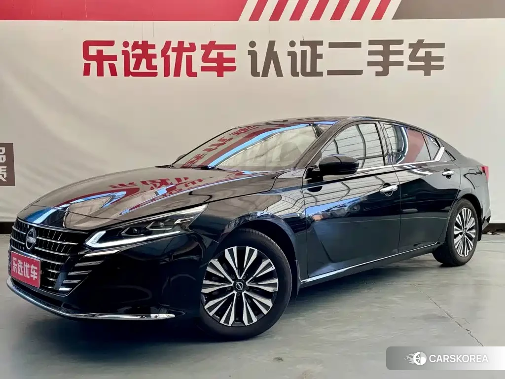 Nissan Altima id 4669247 из Китая 17