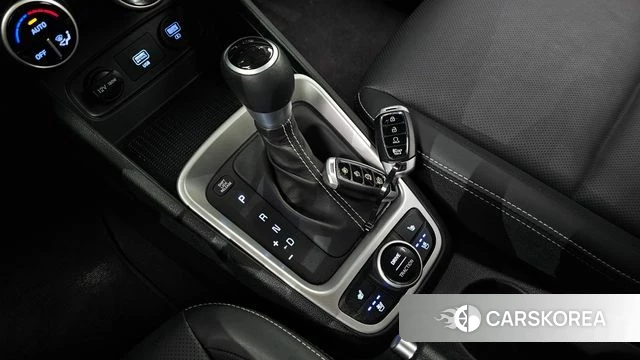 Hyundai Venue id 3833534 из Кореи 19