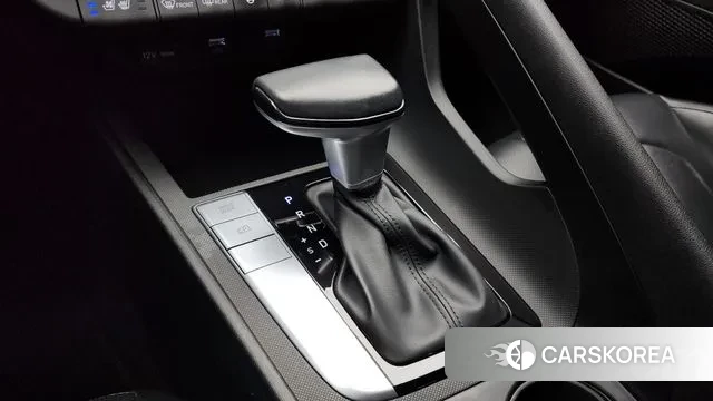 Hyundai Avante (CN7) id 3268813 из Кореи 19