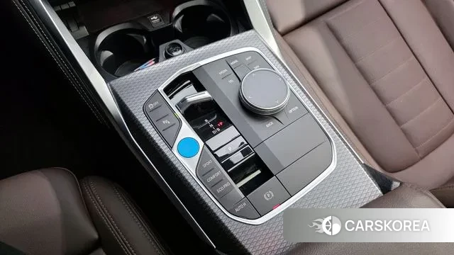 BMW i4 id 3052718 из Кореи 19