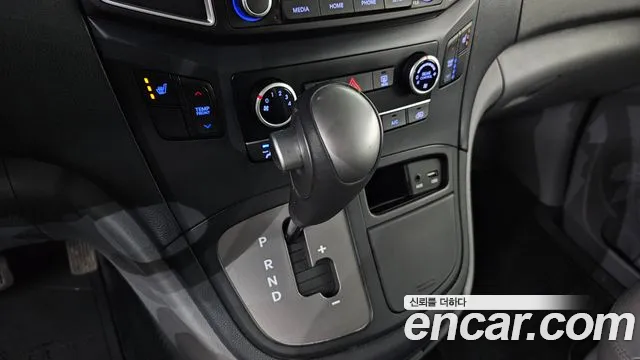 Hyundai The New Grand Starex id 2710609 из Кореи 19