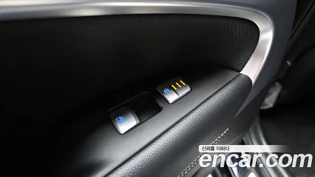 Genesis G70 id 2696516 из Кореи 19