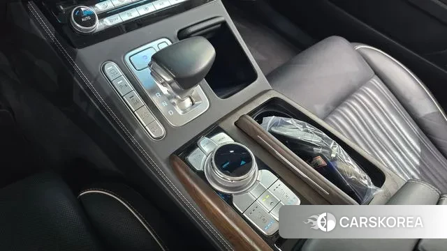 Genesis G90 id 3385730 из Кореи 19