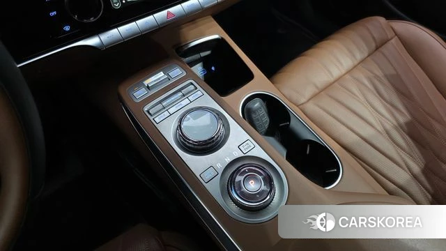 Genesis GV70 id 3805703 из Кореи 19