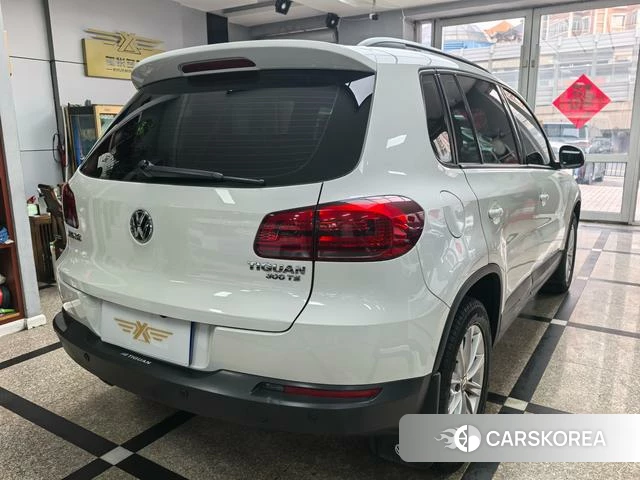 Volkswagen Tiguan id 4207983 из Китая 25