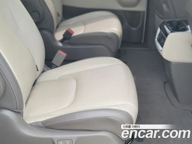 Kia Carnival 4th generation id 2640348 из Кореи 19