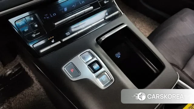 Hyundai The New Grandeur IG id 3013365 из Кореи 19