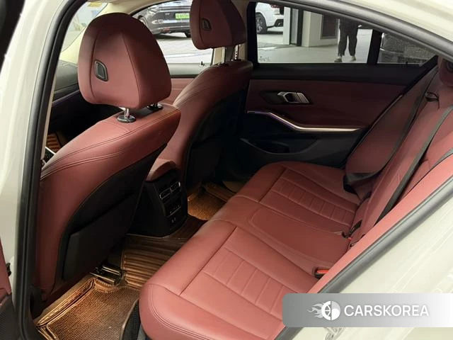 BMW 3 series id 4297694 из Китая 9