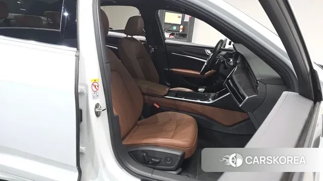 Audi A6 (C8) id 3751866 из Кореи 19