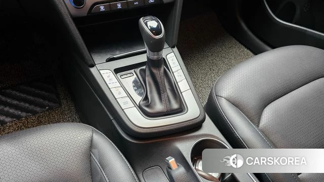 Hyundai Avante AD id 4605477 из Кореи 29