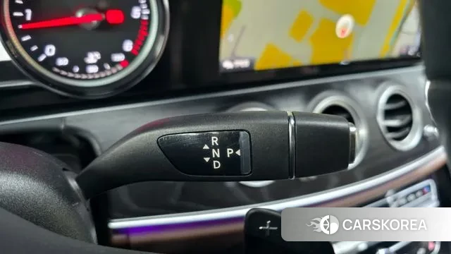 Mercedes-Benz E-Class W213 id 3484293 из Кореи 19