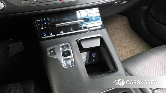 Hyundai The New Grandeur IG id 4693147 из Кореи 19
