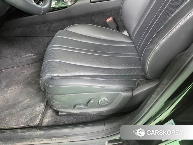 Genesis Electrified G80 (RG3) id 4366304 из Кореи 18