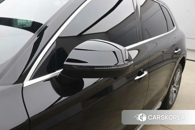 Audi Q5L id 4271920 из Китая 32