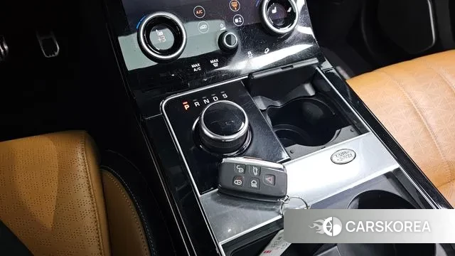 Land Rover Range Rover Velar id 3583398 из Кореи 19