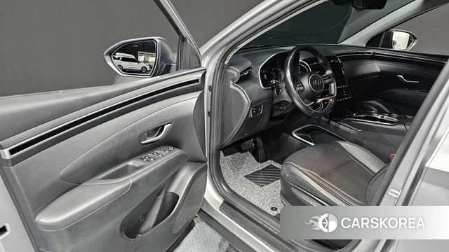 Hyundai The New Tucson (NX4) id 4922337 из Кореи 31