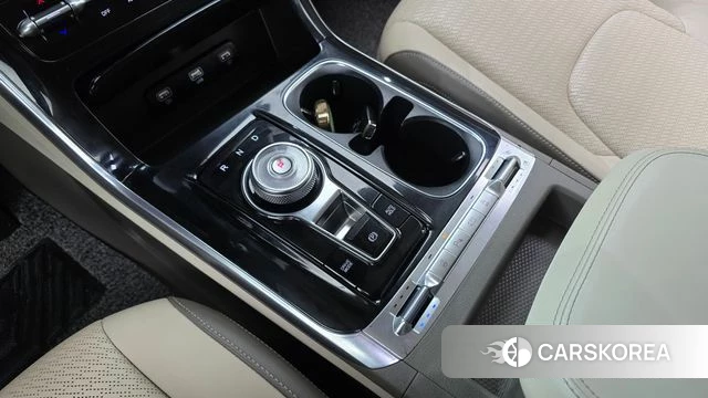 Kia Carnival 4th generation id 4651606 из Кореи 35