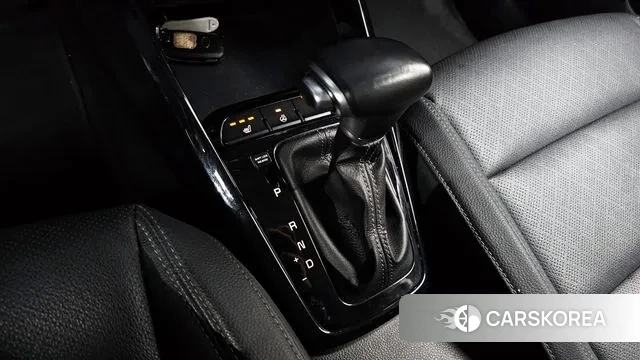 Kia Stonic id 3552836 из Кореи 19