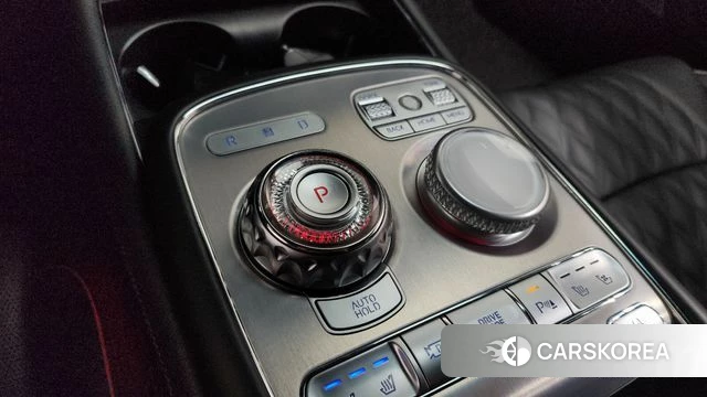 Genesis G90 (RS4) id 3940785 из Кореи 19