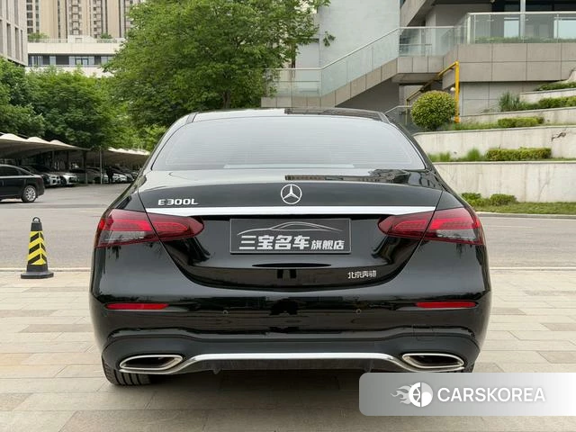 Mercedes-Benz E-class id 4272580 из Китая 14