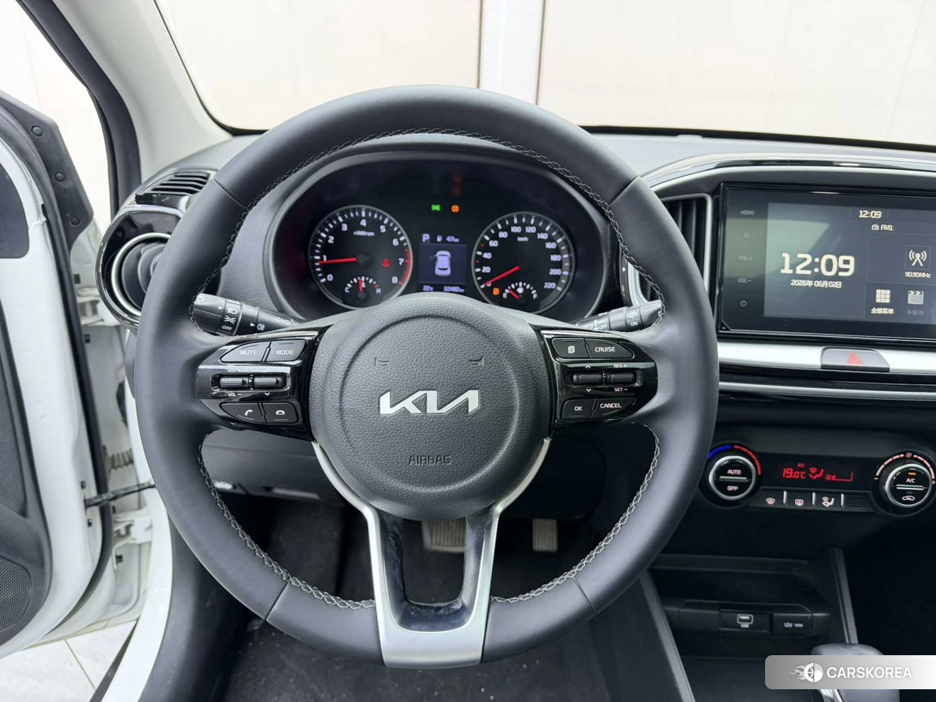 Kia Yi Ran id 4420400 из Китая 22
