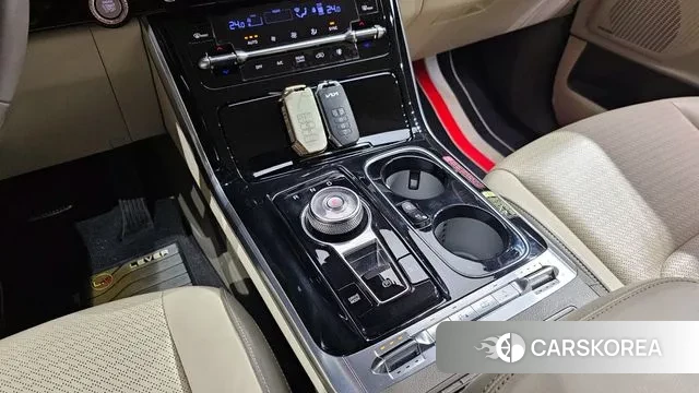 Kia Carnival 4th generation id 3659579 из Кореи 19