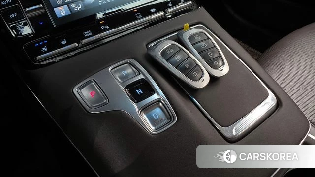 Hyundai The New Grandeur IG Hybrid id 4231953 из Кореи 32