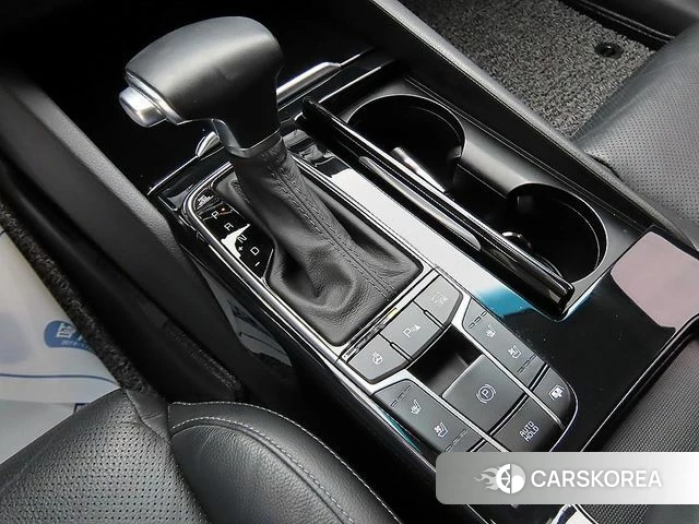 Kia Come New K7 id 4937493 из Кореи 19