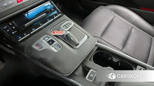 Hyundai The New Grandeur IG id 2999491 из Кореи 19