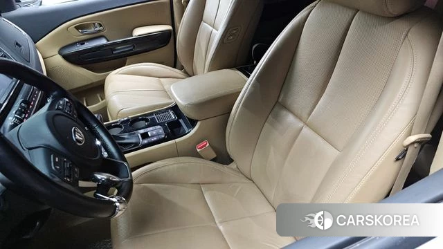 Kia The New Carnival id 3899554 из Кореи 19