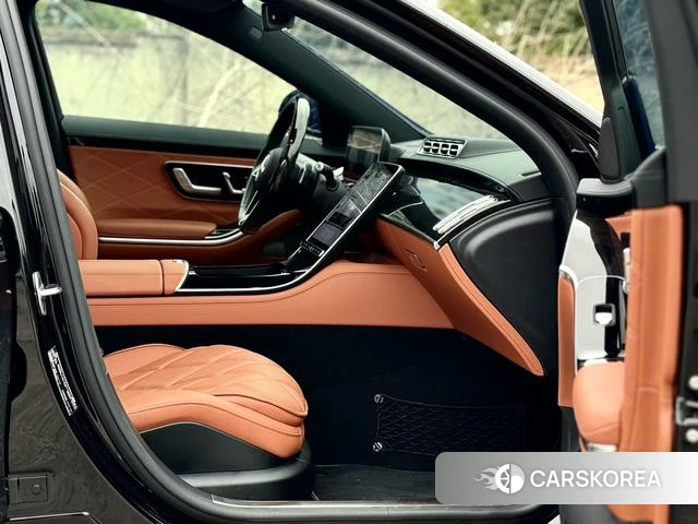 Mercedes-Benz Maybach S-class id 4278155 из Китая 18