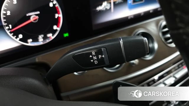 Mercedes-Benz E-Class W213 id 3893728 из Кореи 19