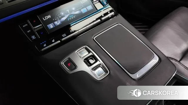 Hyundai The New Grandeur IG id 3012877 из Кореи 19